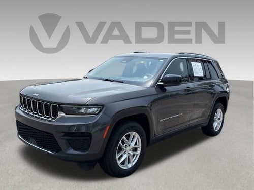 2023 Jeep Grand Cherokee Laredo 4x2