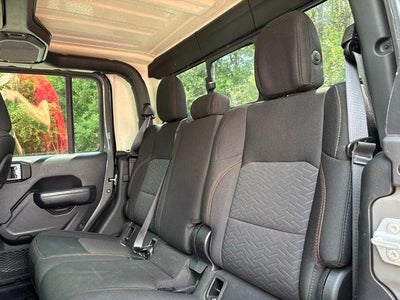 2022 Jeep Gladiator Mojave 4x4