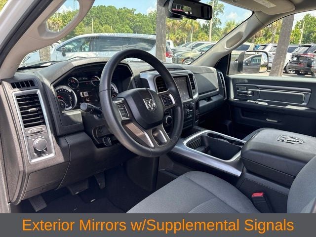 2022 RAM 1500 Classic SLT Crew Cab 4x2 5'7' Box