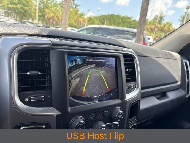 2022 RAM 1500 Classic SLT Crew Cab 4x2 5'7' Box