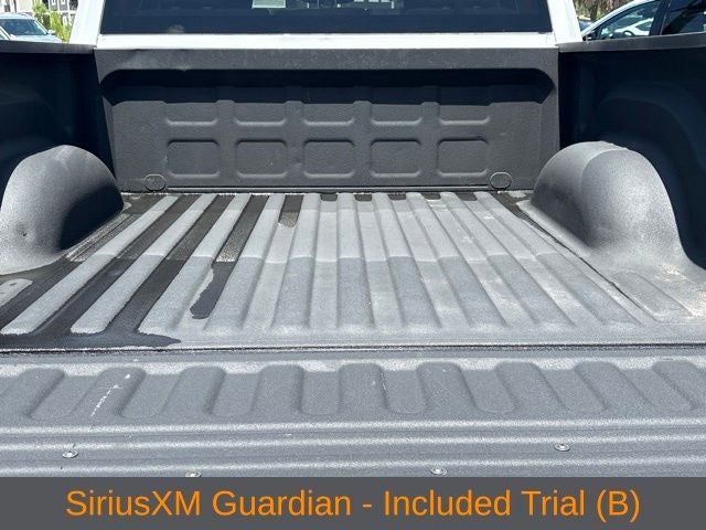 2022 RAM 1500 Classic SLT Crew Cab 4x2 5'7' Box