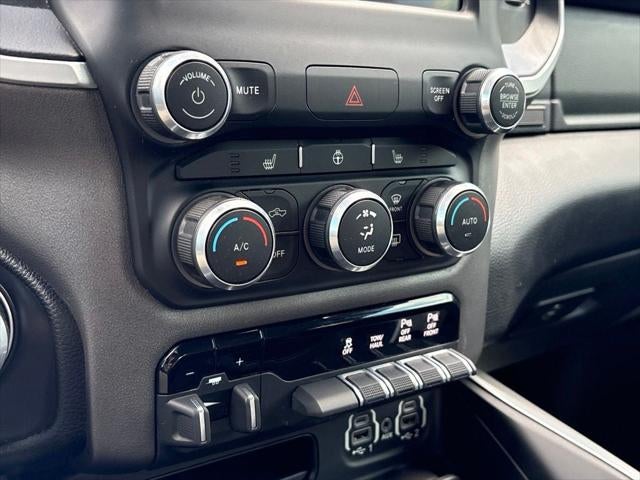 2022 RAM 1500 Big Horn Crew Cab 4x2 5'7' Box