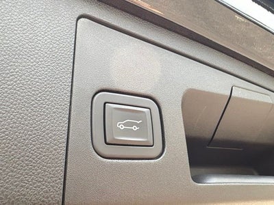 2025 Cadillac XT4 AWD Premium Luxury