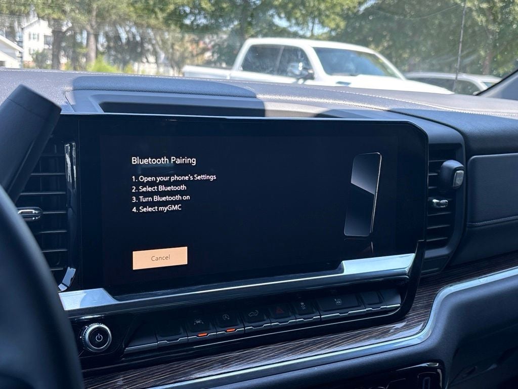 2023 GMC Sierra 1500 4WD Crew Cab Short Box SLE