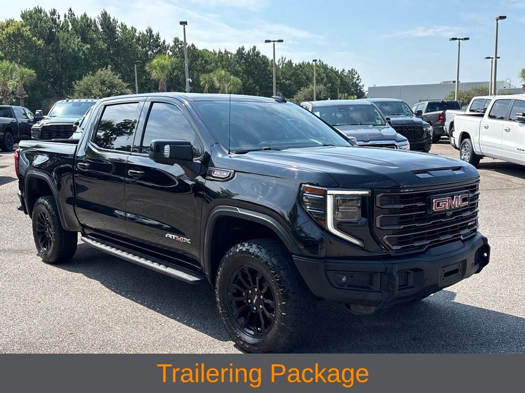 2023 GMC Sierra 1500 4WD Crew Cab Short Box AT4X