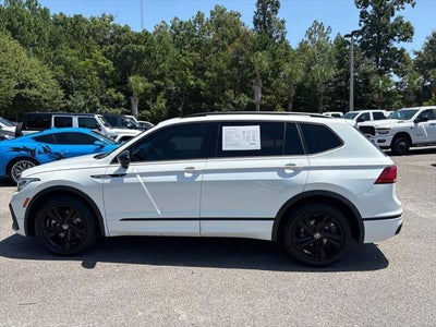 2024 Volkswagen Tiguan 2.0T SE R-Line Black