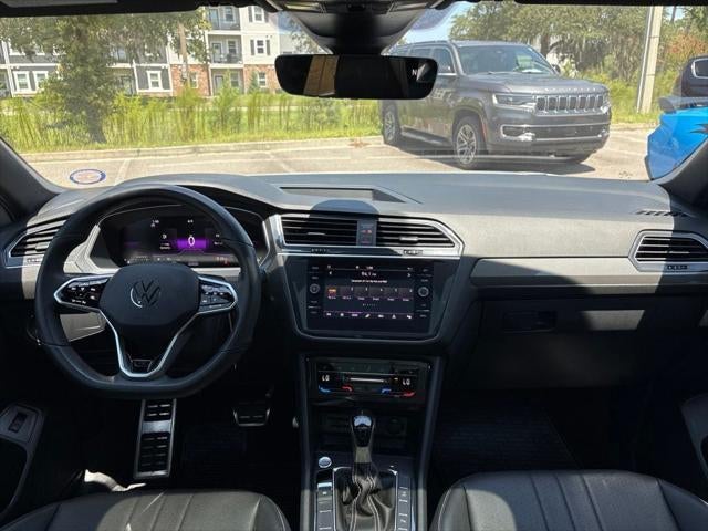 2024 Volkswagen Tiguan 2.0T SE R-Line Black