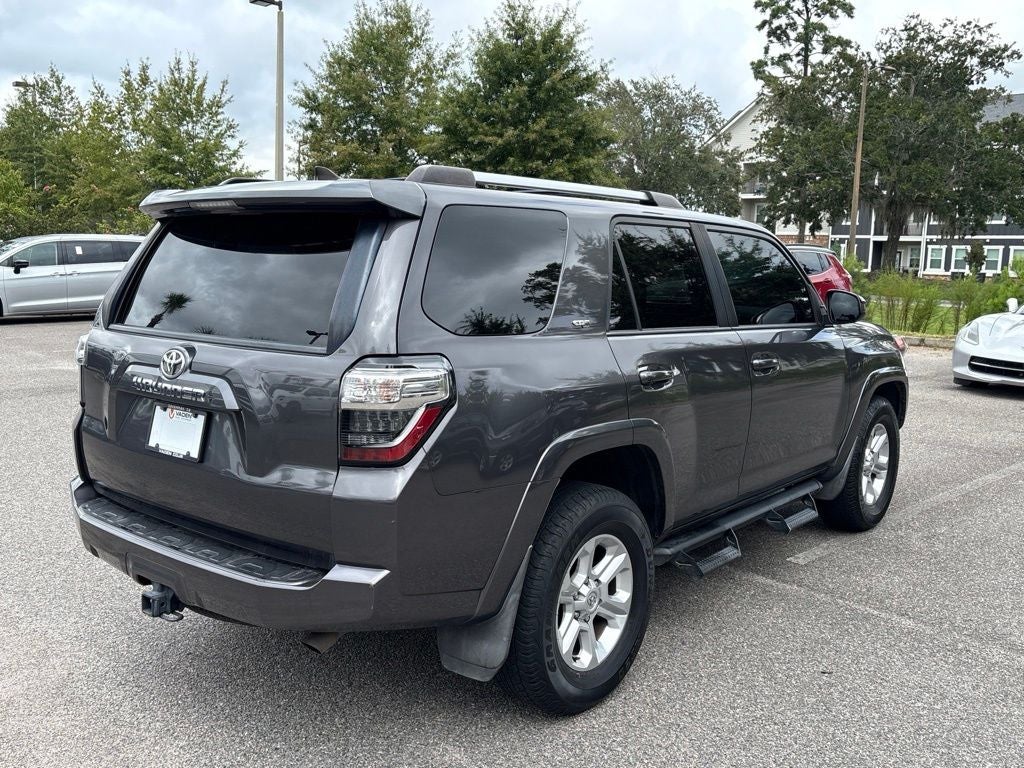 2022 Toyota 4Runner SR5