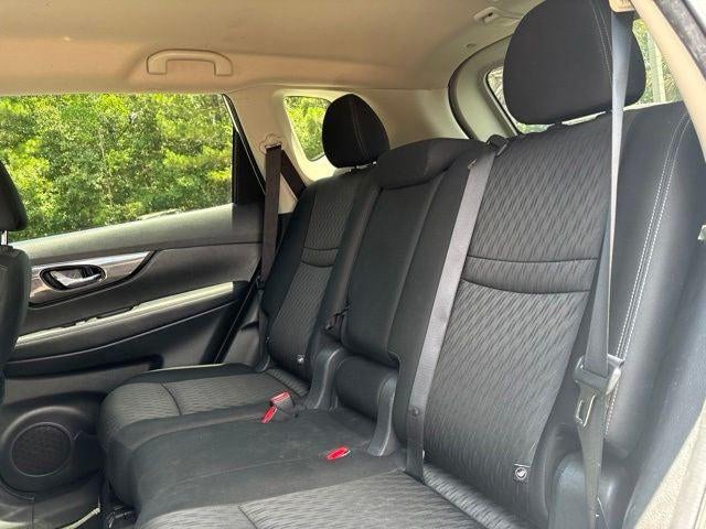 2020 Nissan Rogue SV FWD