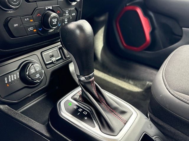 2023 Jeep Renegade Trailhawk 4x4