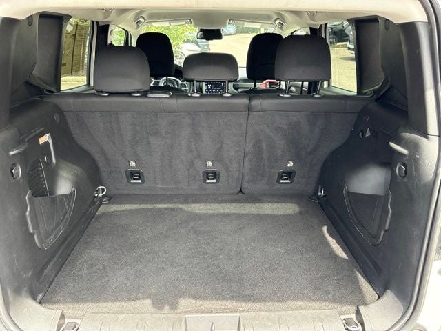 2023 Jeep Renegade Trailhawk 4x4