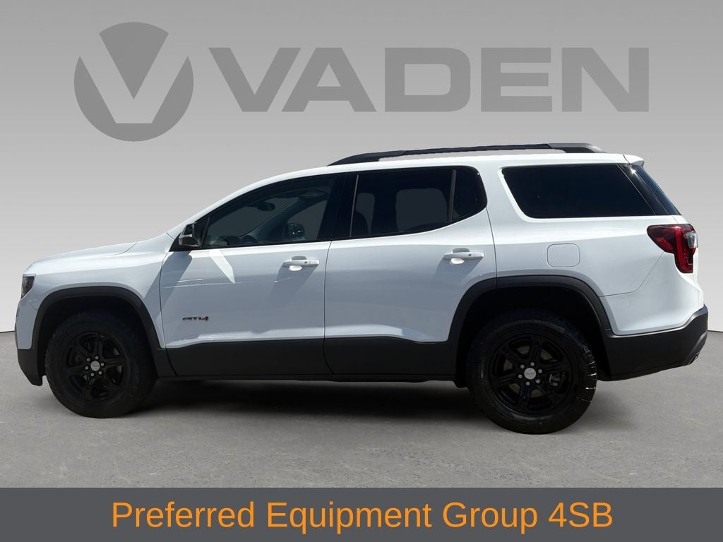 2023 GMC Acadia AT4