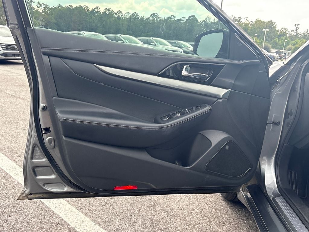 2021 Nissan Maxima SV