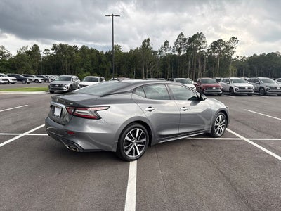 2021 Nissan Maxima SV