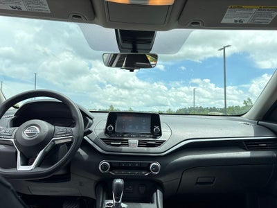 2022 Nissan Altima 2.5 S