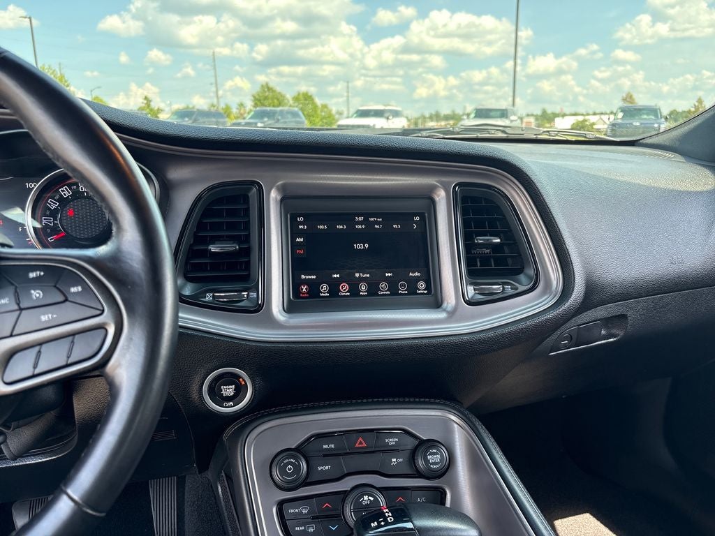 2023 Dodge Challenger SXT