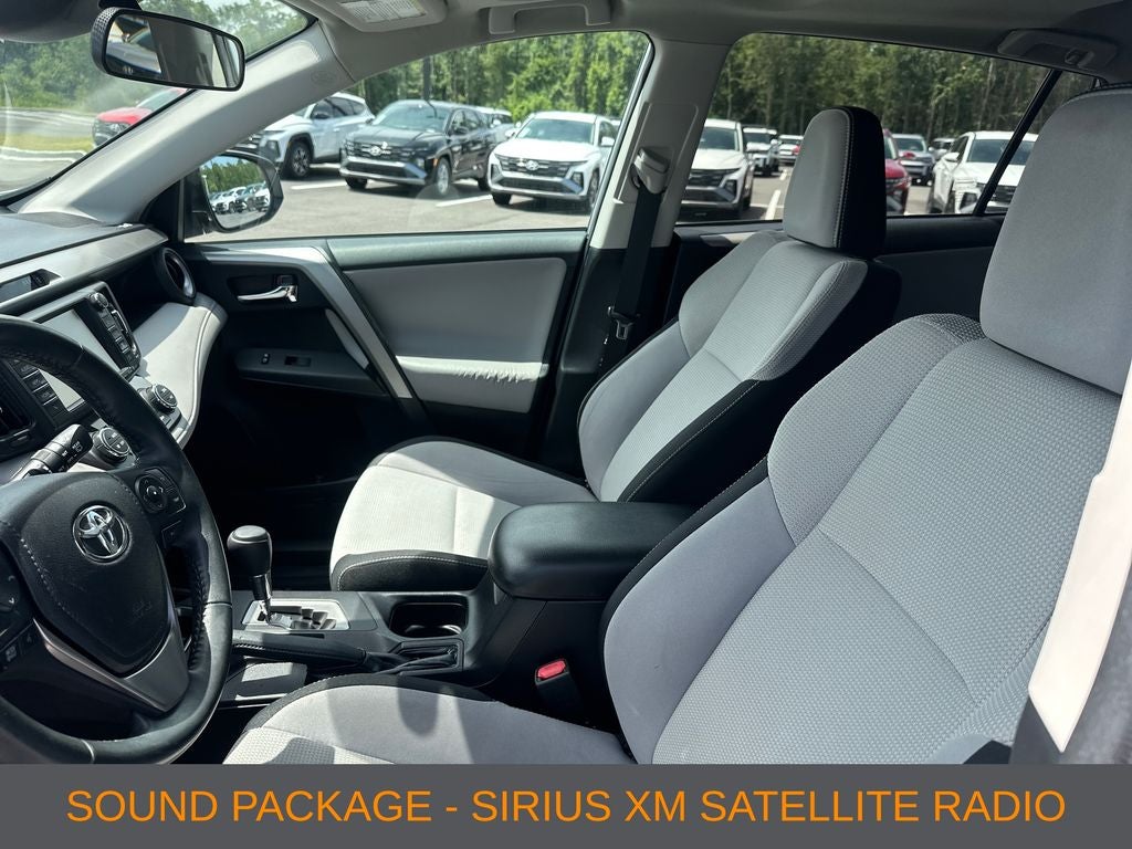 2017 Toyota RAV4 XLE