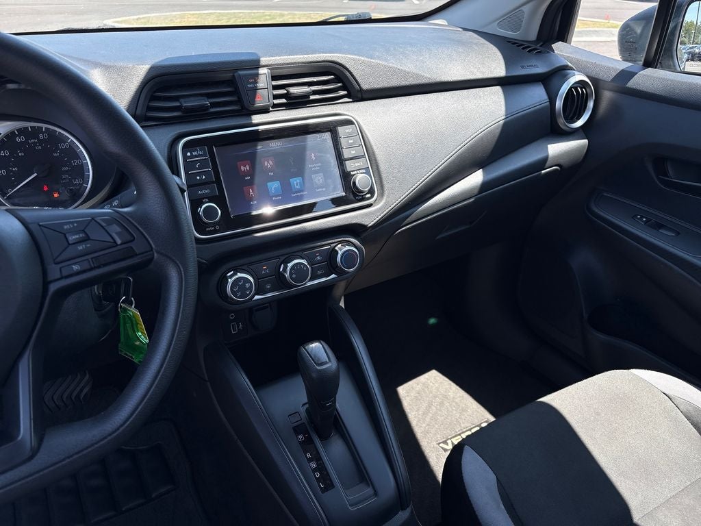 2025 Nissan Versa 1.6 S