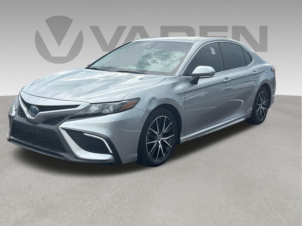 2023 Toyota Camry Hybrid SE
