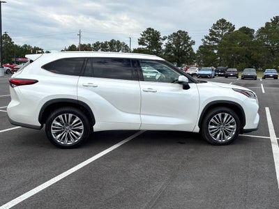 2021 Toyota Highlander Platinum