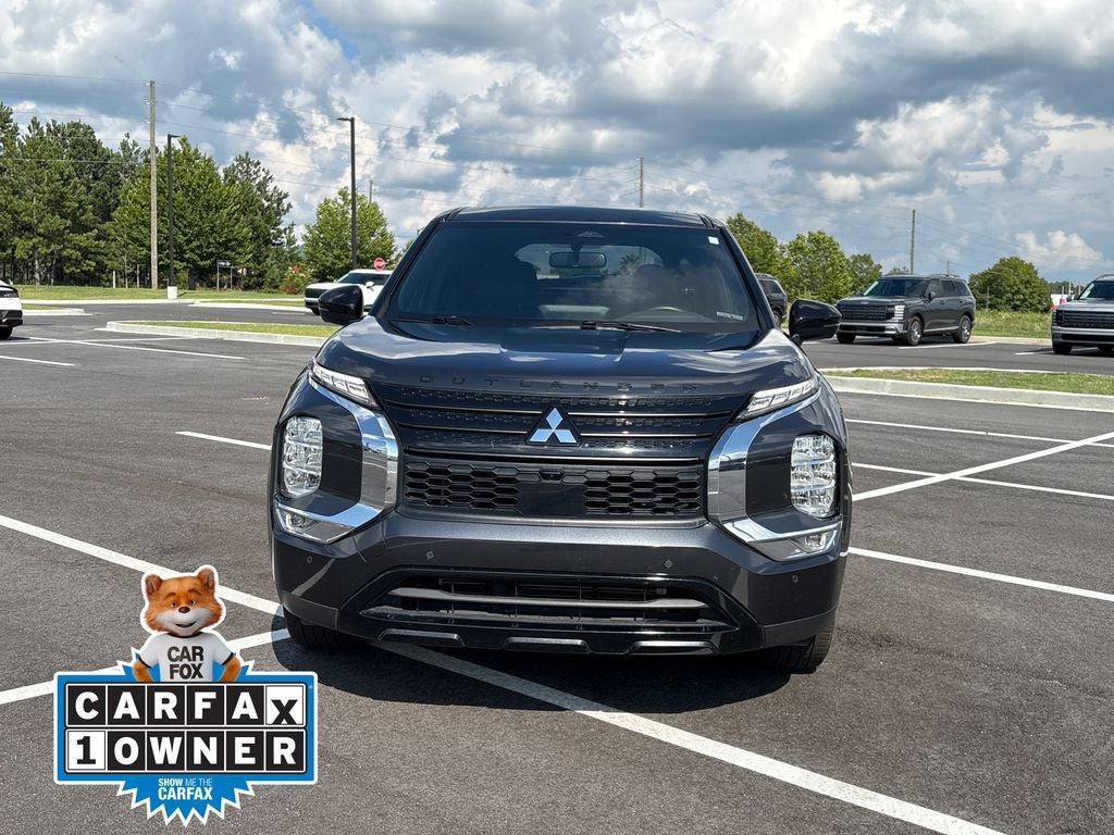 2024 Mitsubishi Outlander SE
