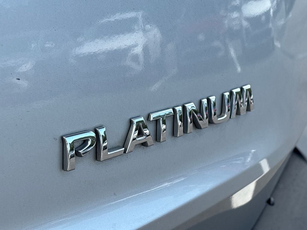 2022 Nissan Rogue Platinum