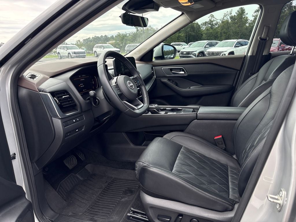 2022 Nissan Rogue Platinum