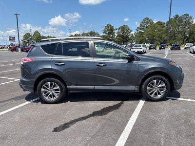 2016 Toyota RAV4 Hybrid XLE