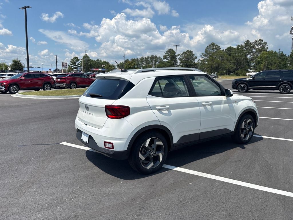 2023 Hyundai Venue SEL