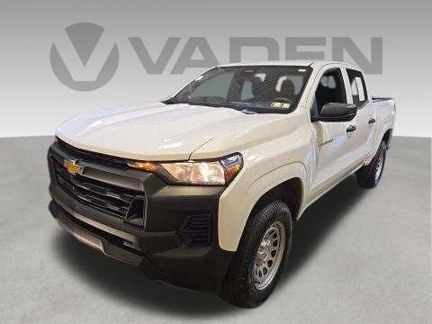 2024 Chevrolet Colorado WT