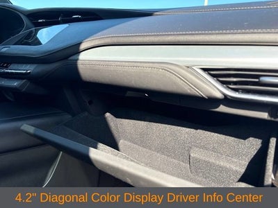 2023 Cadillac XT4 Premium Luxury