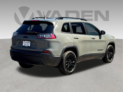 2023 Jeep Cherokee Altitude Lux