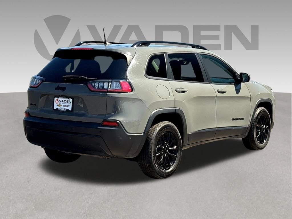 2023 Jeep Cherokee Altitude Lux