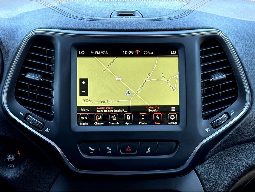 2023 Jeep Cherokee Altitude Lux