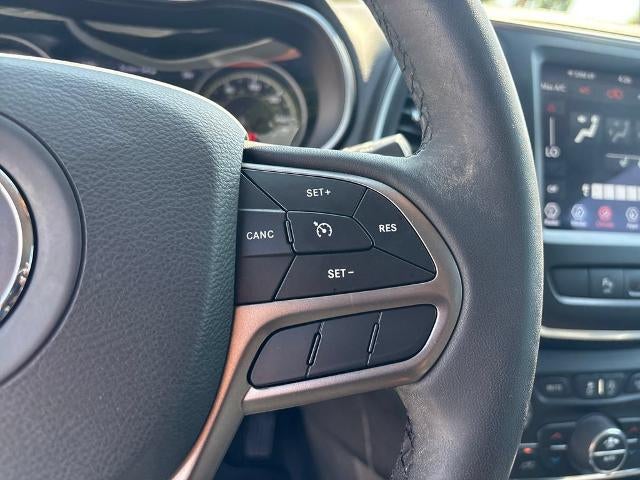 2022 Jeep Cherokee Latitude Lux