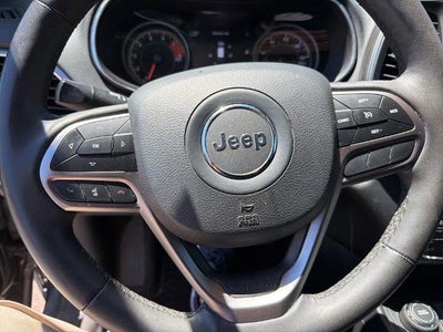 2022 Jeep Cherokee Latitude Lux