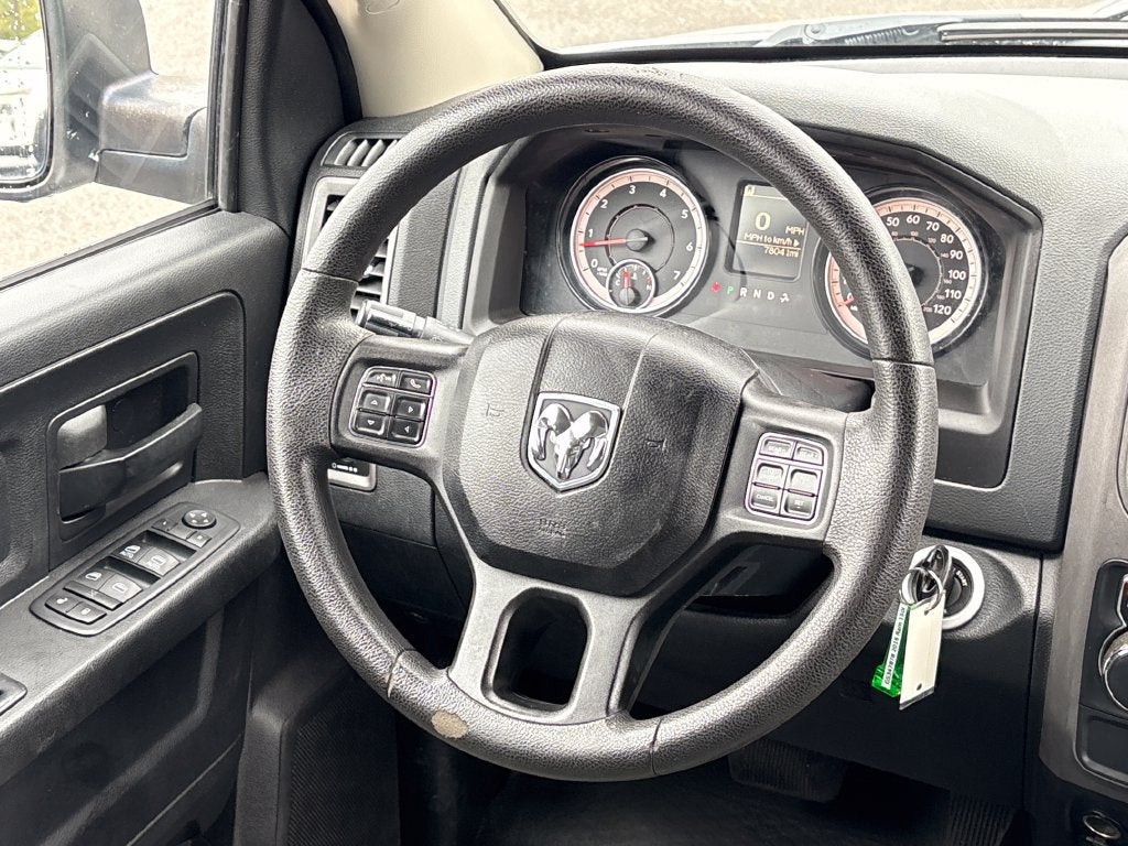 2016 RAM 1500 Base