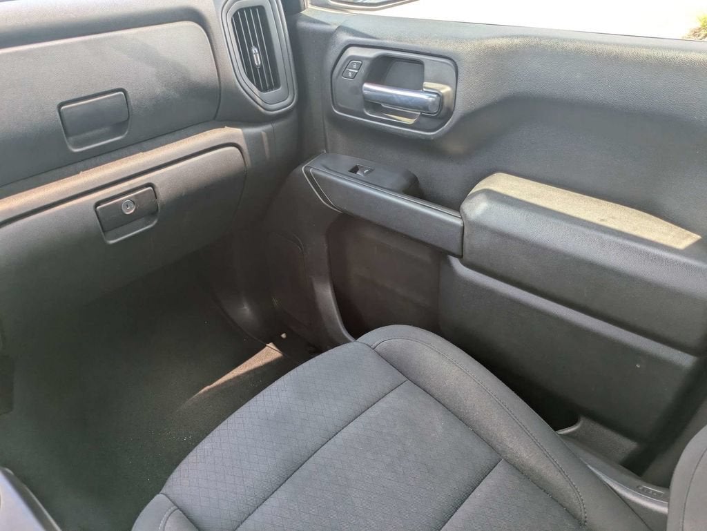 2024 Chevrolet Silverado 1500 Base