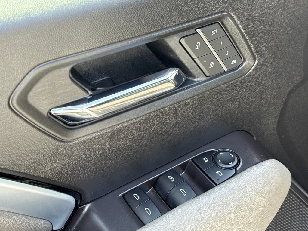 2025 Chevrolet Colorado 15