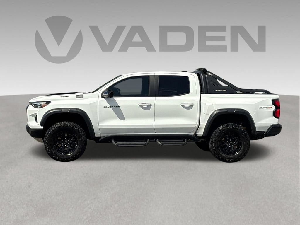 2025 Chevrolet Colorado 30
