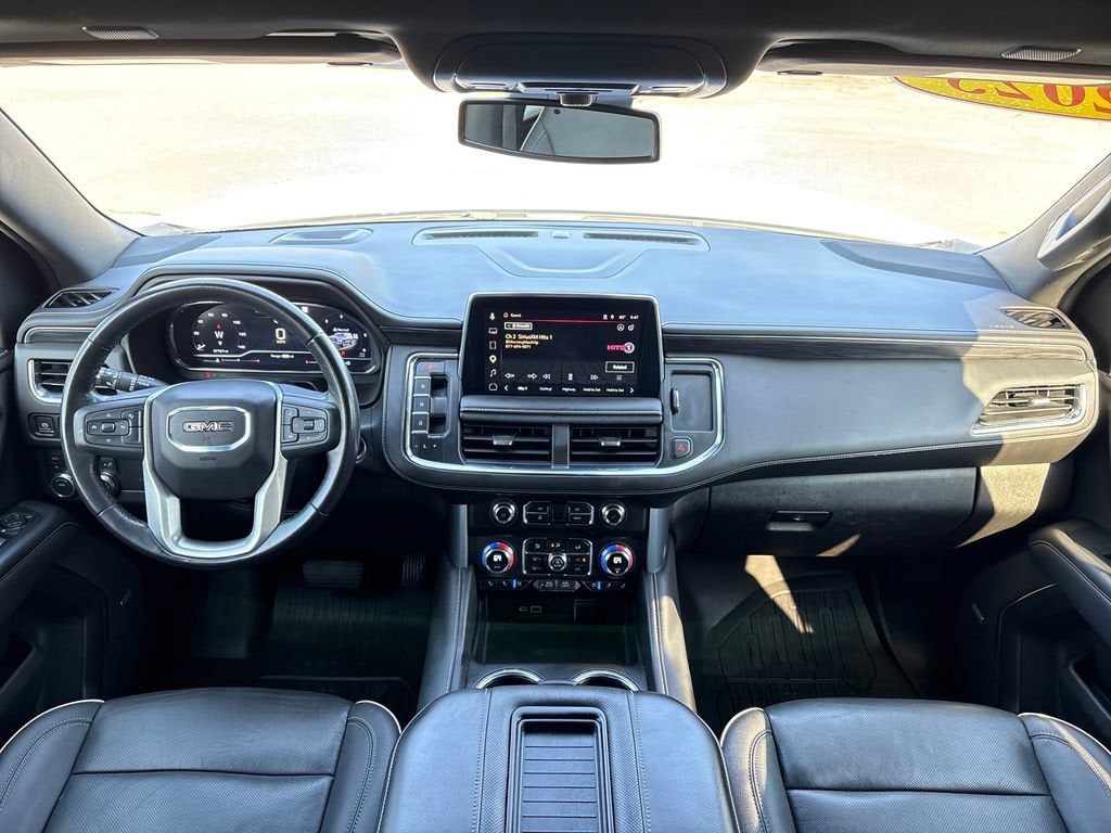 2023 GMC Yukon Base