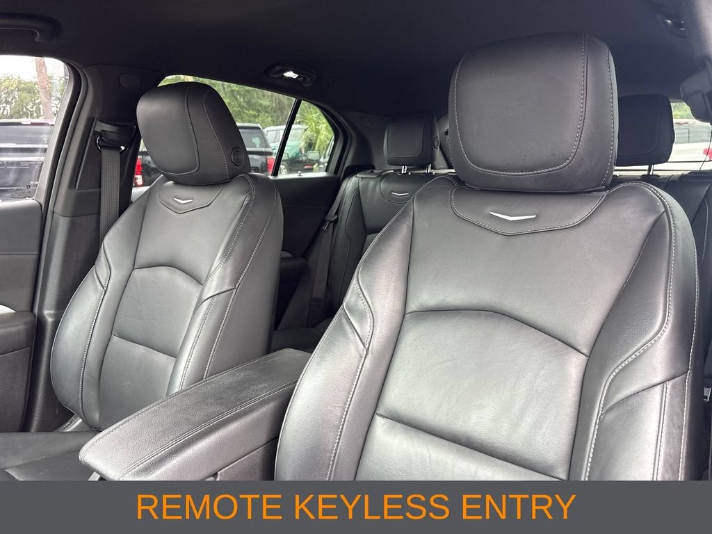 2023 Cadillac XT4 Base