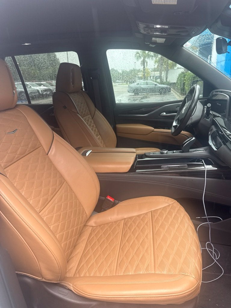 2024 Cadillac Escalade Base