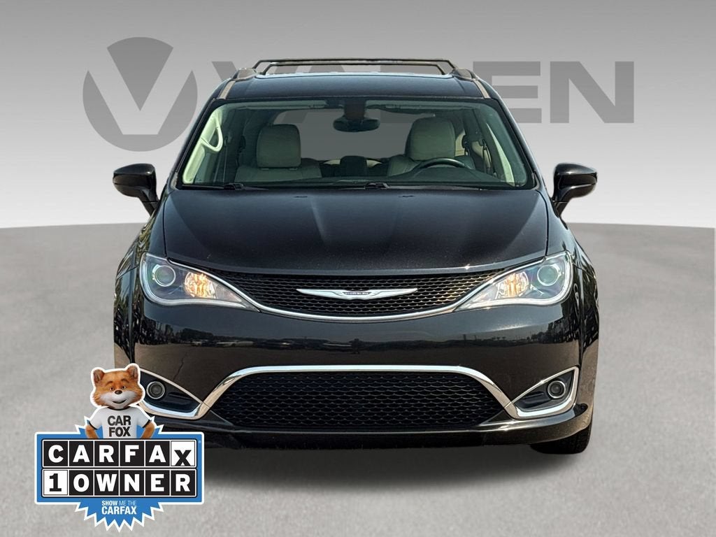 2017 Chrysler Pacifica Base