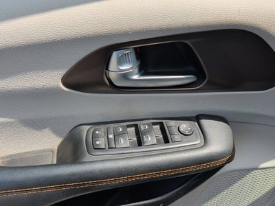 2017 Chrysler Pacifica Base