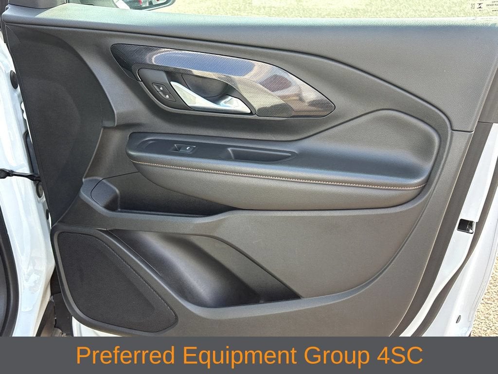 2023 GMC Terrain AT4