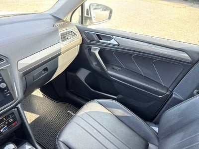 2023 Volkswagen Tiguan Base