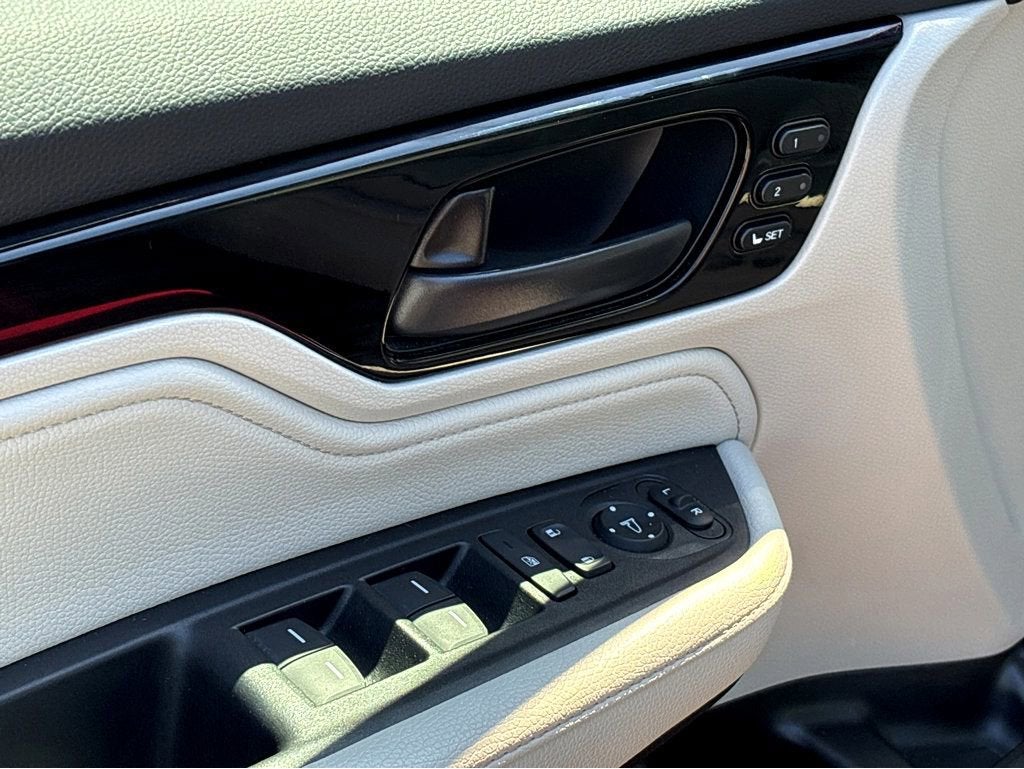 2025 Honda Odyssey Touring