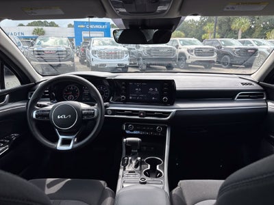 2024 Kia K5 Base