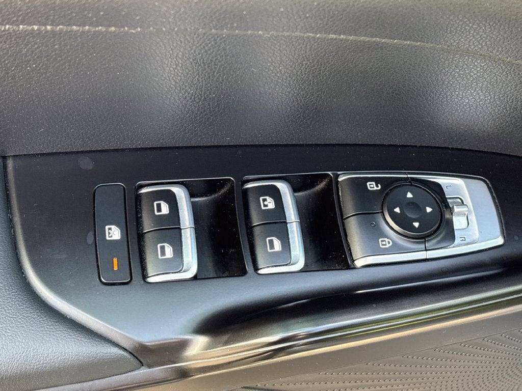 2024 Kia K5 Base